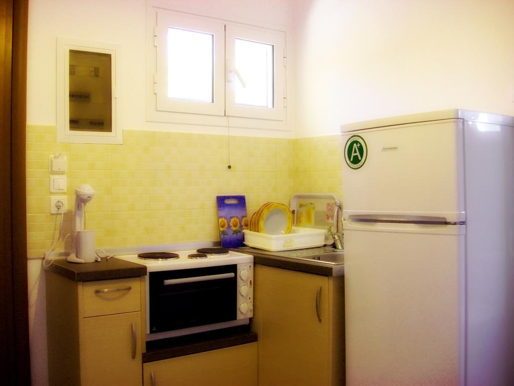 Aspa'S Apartments Dassia  Esterno foto